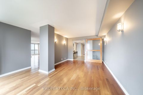 Photo 22 at 1202 - 1 Concorde Place, Don Mills, Toronto