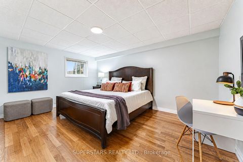 Photo 20 at 99 Peevers Crescent, Glenway Estates, Newmarket