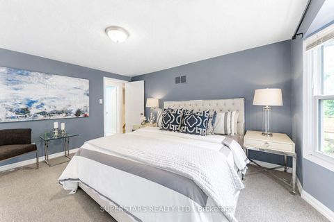 Photo 24 at 99 Peevers Crescent, Glenway Estates, Newmarket