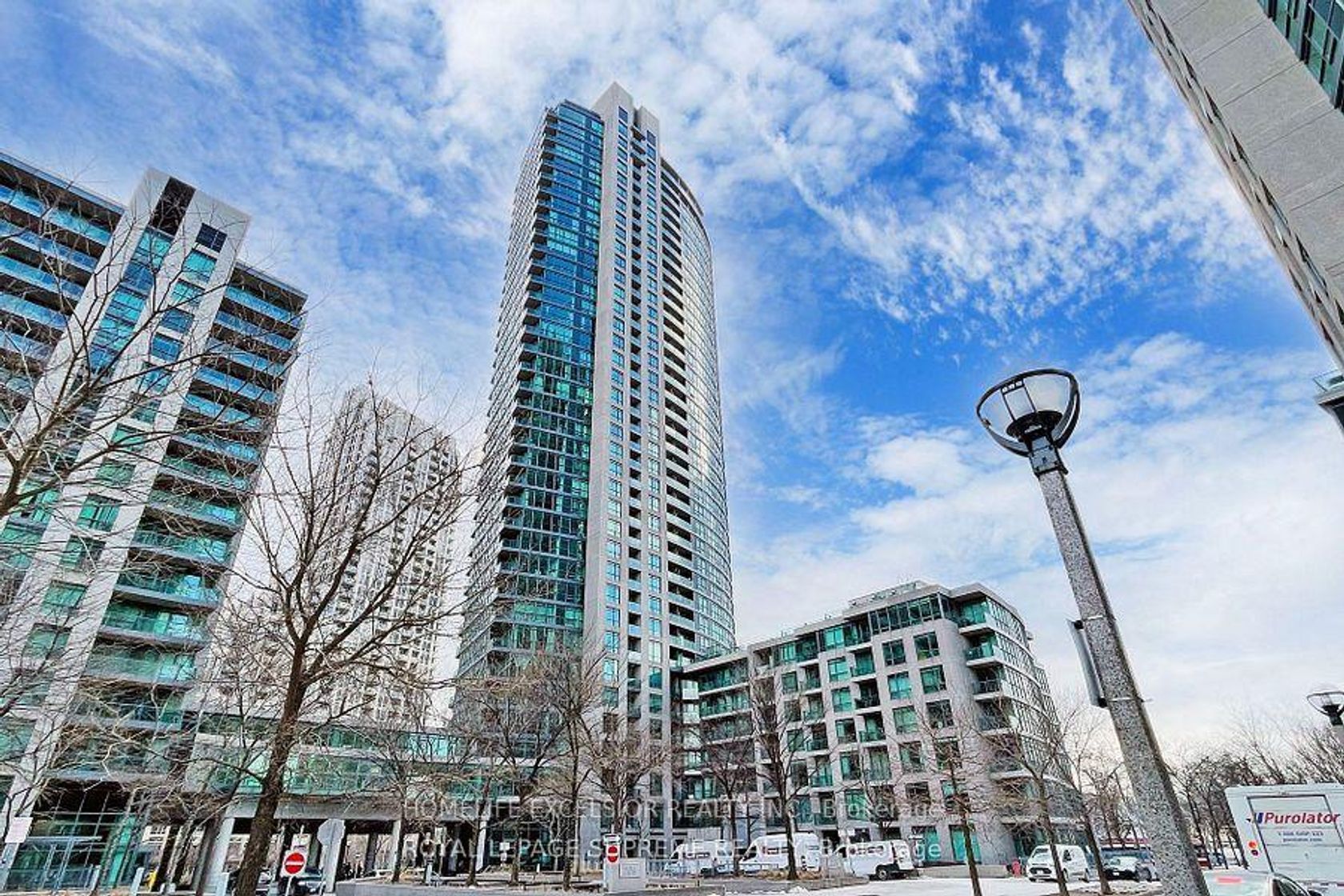 2903 - 215 Fort York Boulevard SE, Niagara, Toronto 