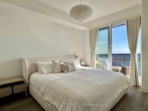 Photo 7 at 5811 - 55 Cooper Street, Waterfront Communities C8, Toronto