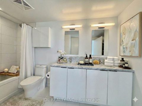 Photo 6 at 3709 - 238 Simcoe Street, Chinatown, Toronto