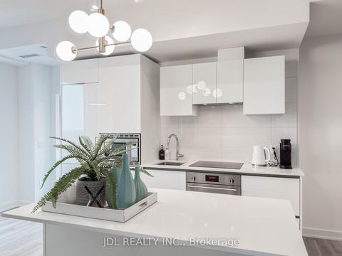 Photo 14 at 3709 - 238 Simcoe Street, Chinatown, Toronto