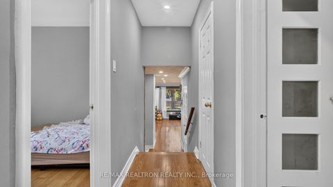 Photo 7 at 8 Bonnechere Crescent, Bendale, Toronto