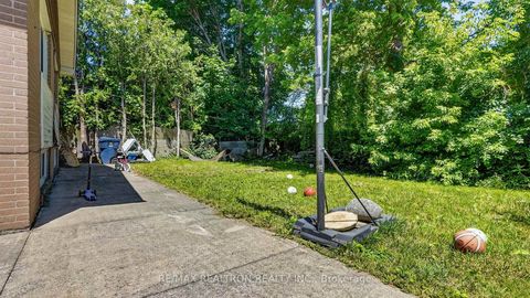 Photo 40 at 8 Bonnechere Crescent, Bendale, Toronto