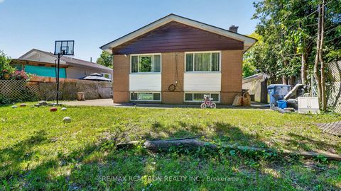 Photo 42 at 8 Bonnechere Crescent, Bendale, Toronto