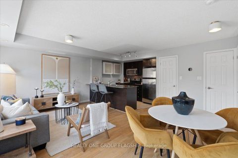 Photo 4 at 201 - 1 Ruttan Street, Dufferin Grove, Toronto