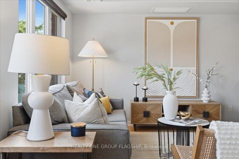 Photo 10 at 201 - 1 Ruttan Street, Dufferin Grove, Toronto
