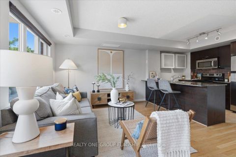 Photo 11 at 201 - 1 Ruttan Street, Dufferin Grove, Toronto