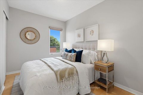 Photo 22 at 201 - 1 Ruttan Street, Dufferin Grove, Toronto