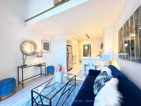 Photo 1 at 404 - 255 Richmond Street E, Moss Park, Toronto