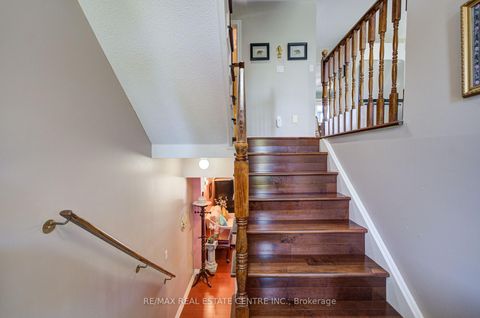 Photo 7 at 22 Lakeridge Drive, Centennial Scarborough, Toronto