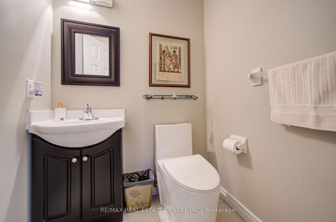 Photo 11 at 22 Lakeridge Drive, Centennial Scarborough, Toronto