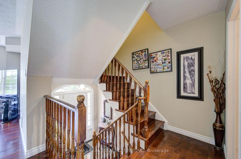 Photo 12 at 22 Lakeridge Drive, Centennial Scarborough, Toronto