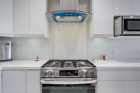 Photo 18 at 22 Lakeridge Drive, Centennial Scarborough, Toronto