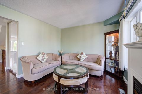 Photo 31 at 22 Lakeridge Drive, Centennial Scarborough, Toronto