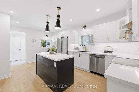 Photo 9 at 918 Ossington Avenue, Junction, Toronto
