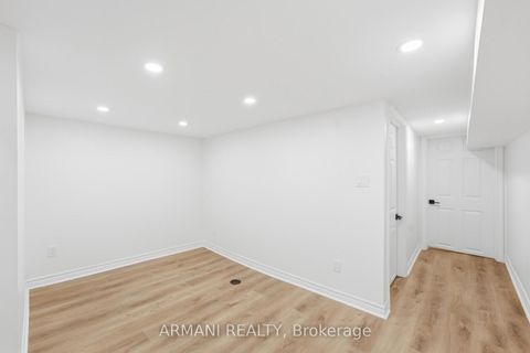 Photo 29 at 918 Ossington Avenue, Junction, Toronto