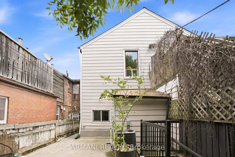 Photo 39 at 918 Ossington Avenue, Junction, Toronto