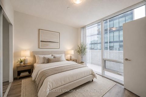 Photo 10 at 2801 - 100 Harbour Street, Waterfront Communities C1, Toronto