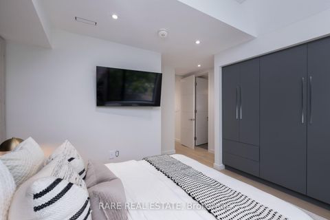 Photo 29 at 61 Shannon Street, Bellwoods, Toronto