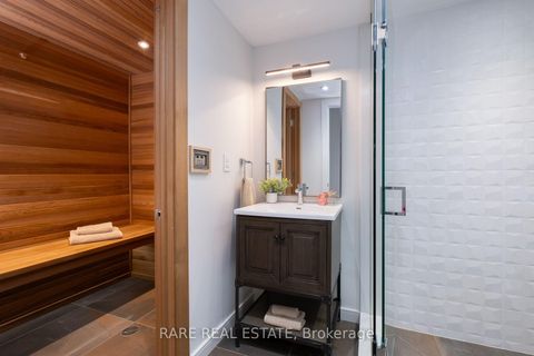 Photo 33 at 61 Shannon Street, Bellwoods, Toronto