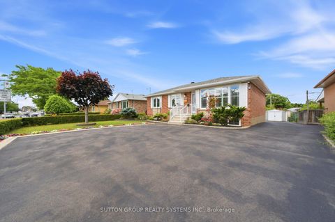 Photo 1 at 2870 Weston Road, Pelmo Park W5, Toronto