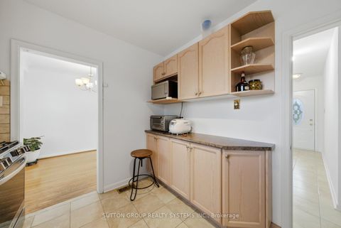 Photo 12 at 2870 Weston Road, Pelmo Park W5, Toronto