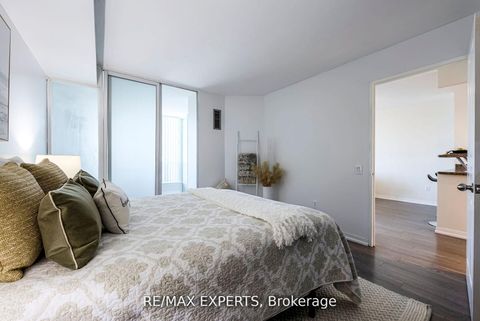 Photo 27 at 1006 - 942 Yonge Street, Annex, Toronto