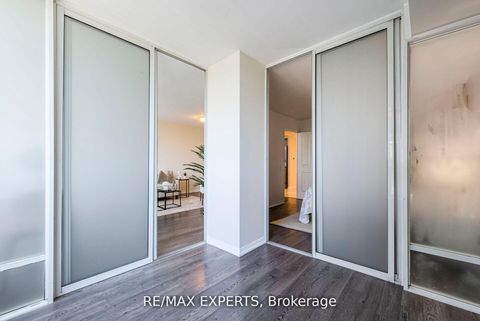 Photo 30 at 1006 - 942 Yonge Street, Annex, Toronto
