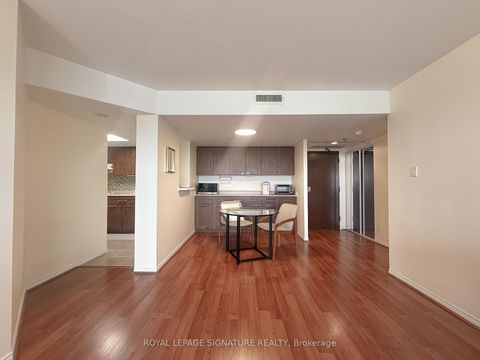 Photo 4 at 1610 - 160 Alton Towers Circle, Milliken, Toronto