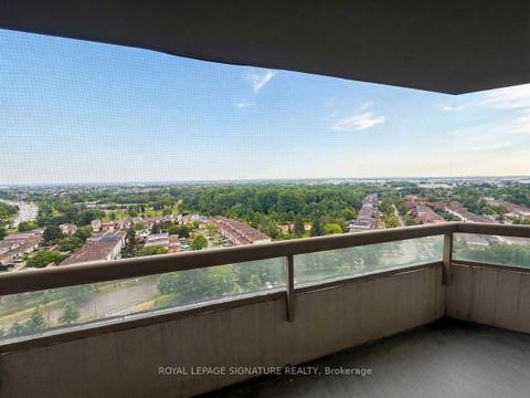 Photo 7 at 1610 - 160 Alton Towers Circle, Milliken, Toronto