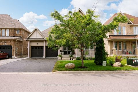 Photo 1 at 32 Beechener Street, Sutton & Jackson's Point, Georgina