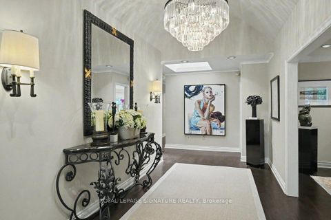Photo 7 at 57 Wimpole Drive, Windfields, Toronto