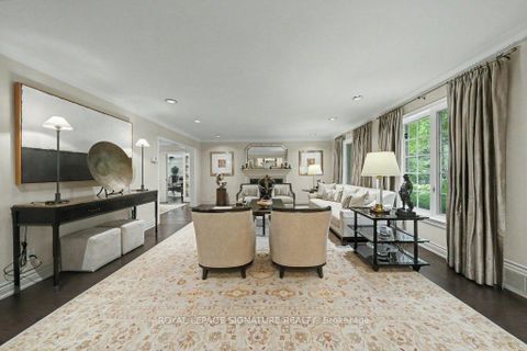 Photo 8 at 57 Wimpole Drive, Windfields, Toronto