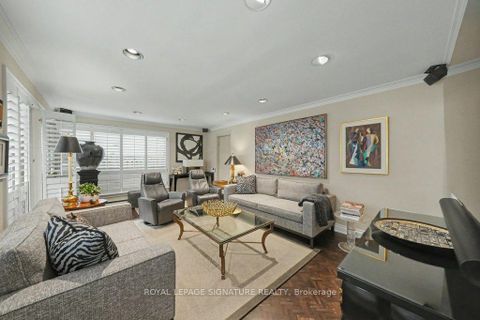 Photo 12 at 57 Wimpole Drive, Windfields, Toronto