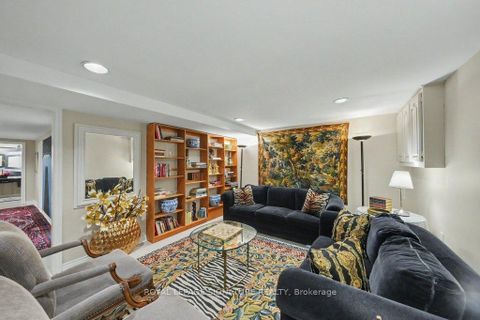 Photo 36 at 57 Wimpole Drive, Windfields, Toronto