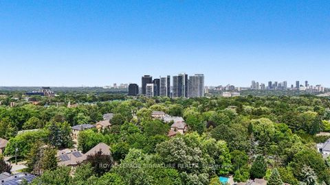 Photo 48 at 57 Wimpole Drive, Windfields, Toronto