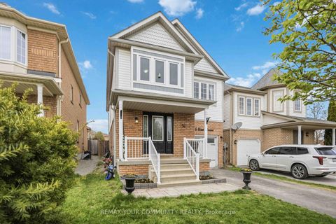 Photo 1 at 56 Hirst Avenue, Keswick South, Georgina