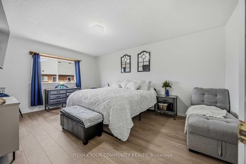 Photo 25 at 56 Hirst Avenue, Keswick South, Georgina