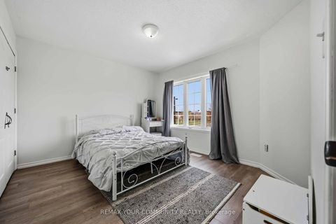 Photo 35 at 56 Hirst Avenue, Keswick South, Georgina