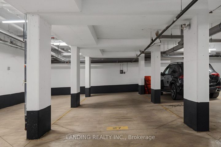 Photo 41 at 7 - 17 Greenbriar Road, Bayview Village, Toronto