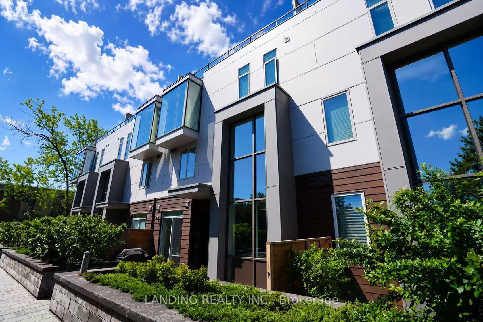 7 - 17 Greenbriar Road, Bayview Village, Toronto 2
