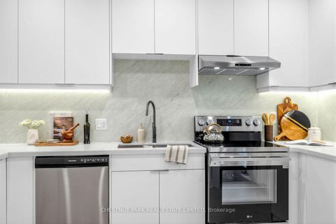Photo 13 at 89 Dearbourne Avenue, North Riverdale, Toronto
