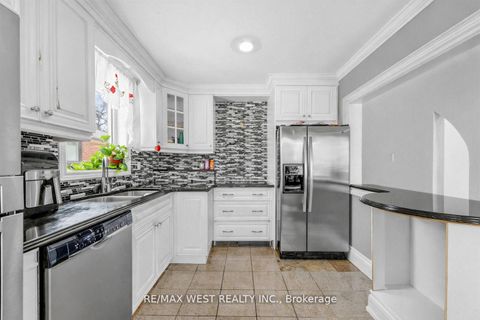 Photo 5 at 578 Bellamy Road N, Woburn, Toronto