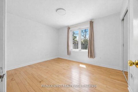 Photo 8 at 578 Bellamy Road N, Woburn, Toronto