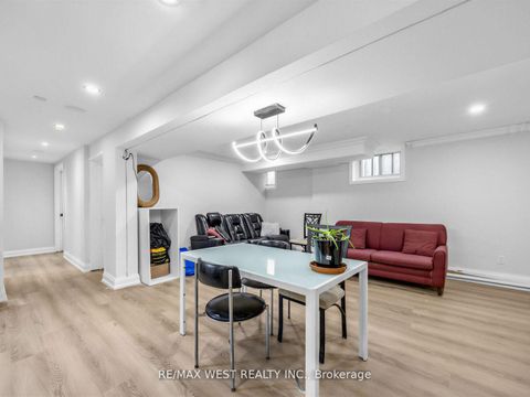 Photo 15 at 578 Bellamy Road N, Woburn, Toronto