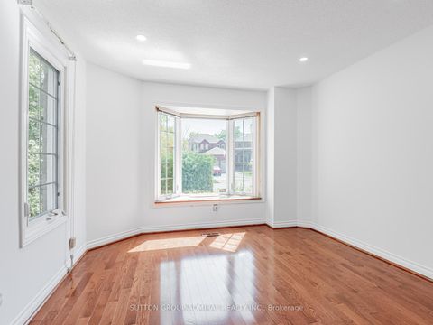 Photo 9 at 98 Rosedale Heights Drive, Uplands, Vaughan