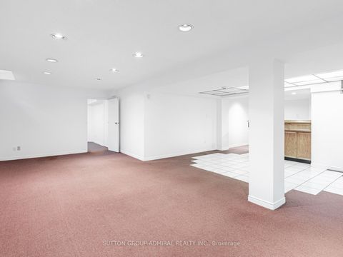 Photo 30 at 98 Rosedale Heights Drive, Uplands, Vaughan