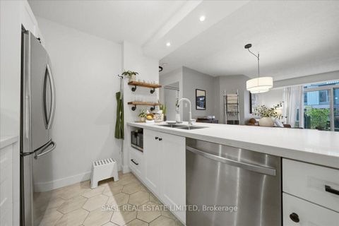 Photo 9 at 302 - 70 Mill Street, Waterfront Communities C8, Toronto